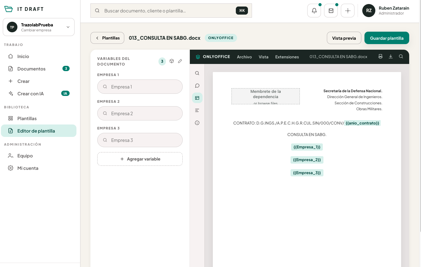 Editor de plantilla con variables marcadas sobre un documento